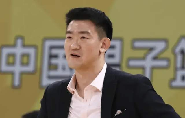 广厦94-109惨败深圳王浩然32分率队逆转