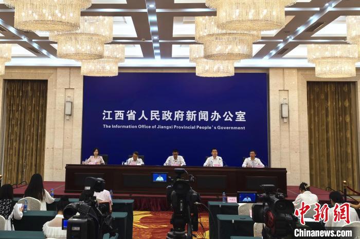 经统计：2022年江西体育产业总产出1680.16亿元，同