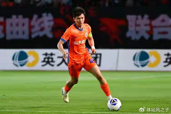 山东泰山2-1逆转津门虎 陈泽仕绝杀首球成关键转